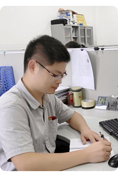 余昌梅：勤恳、实干的“大管家”