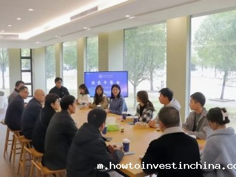 点点官方app下载举办新学期“校长午餐会”