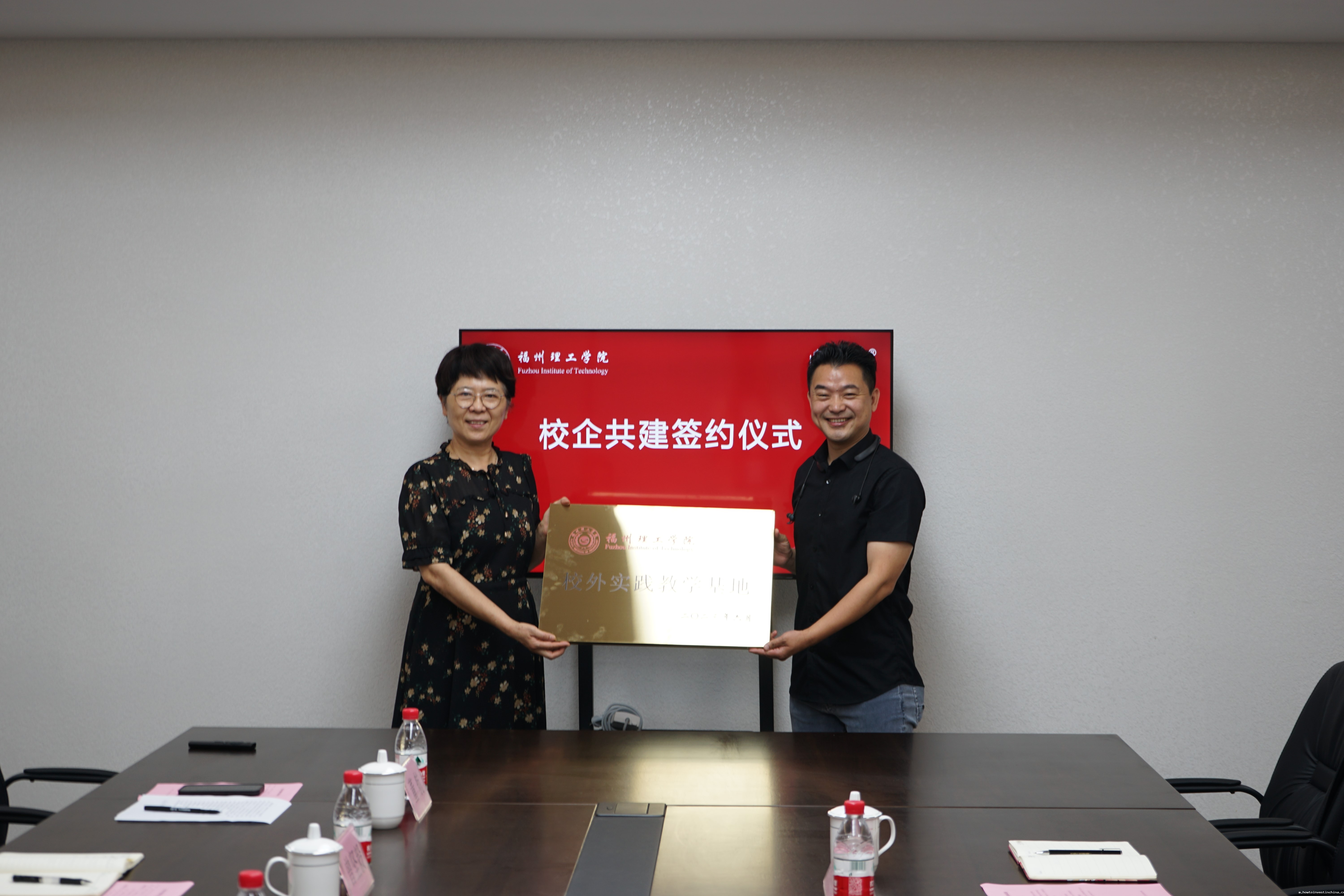 点点官方app下载与福建唯美客文化创意有限公司举行校企合作签约仪式